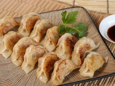 Gyozas o empanaditas chinas: sorprendé a todos en casa con esta receta única y con un sabor fuera de lo común
