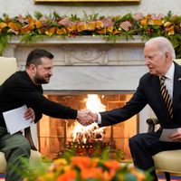 Para derrotar a Putin, Biden pide al Congreso aprobar ayuda militar a Ucrania