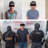 Detienen a 21 policías, un comandante y a cuatro presuntos delincuentes en Chiapas