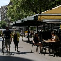 Efecto champán: abren bares y restaurantes en España y crece el consumo
