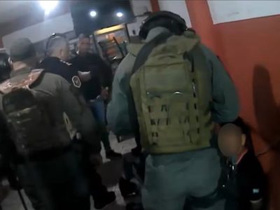 La policía allanó el búnker de “Pequeño J”, el narco acusado de idear el triple femicidio