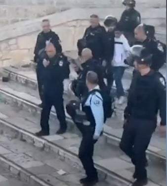Detenidos por enfrentamientos en mezquitas