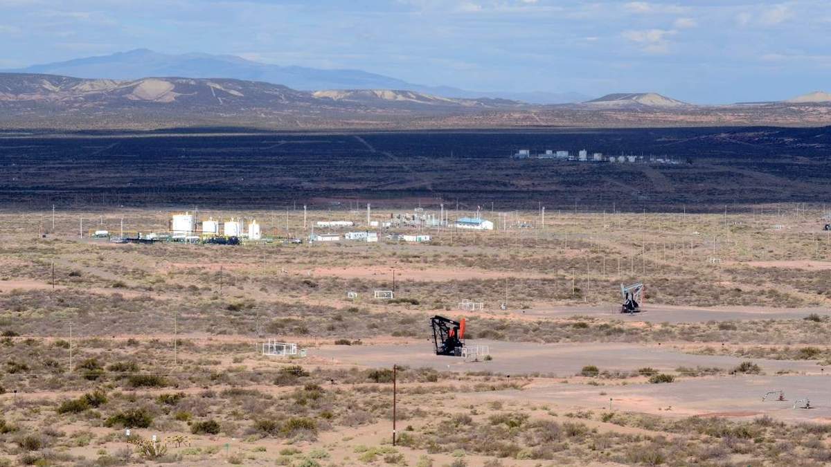 Yacimiento El Trapial en Rincón de los Sauces. Foto: (María Isabel Sánchez)