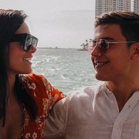 Desde un lugar paradisíaco, Oriana Sabatini y Paulo Dybala se mostraron muy acaramelados