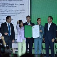 PVEM entrega constancia a Sheinbaum; “Claudia es Verde”, el lema