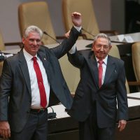 Díaz-Canel ofrece actualizar el modelo socialista, pero sin vuelta al capitalismo