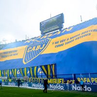 Relación rota: el futbolista de Boca que no para de recibir críticas pese a que no juega