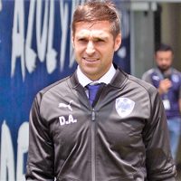 El uruguayo Diego Alonso suena para Guadalajara; se reúne con Peláez