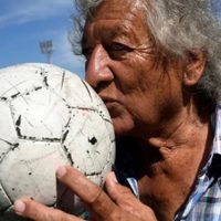 El fuerte descargo de la nieta del Trinche Carlovich por su muerte