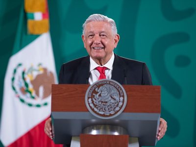 Vacuna Patria esta en segunda fase de investigación: AMLO