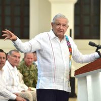 AMLO denuncia “doble moral” de Martín Moreno y adversarios que lo acusan de promover el odio