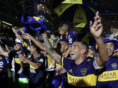 ¿El primer delantero campeón que se baja de Boca?