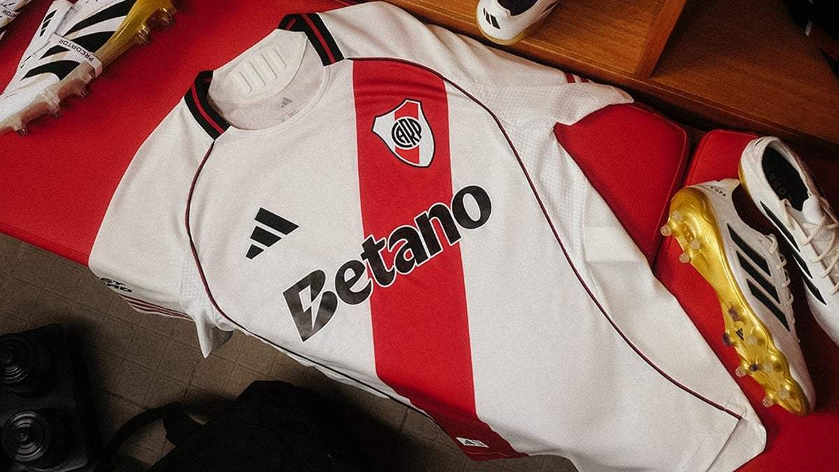 Nueva camiseta de River. Fuente: (Instagram).