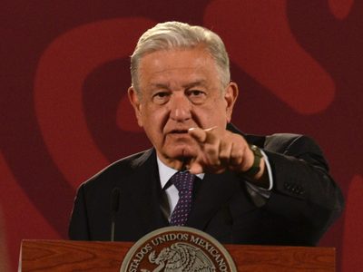 AMLO pone la canción "No lo van a impedir" de Amaury Pérez y manda mensaje a sus opositores