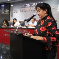 Diputados de Colima reprochan escaso avance en combate a la pobreza