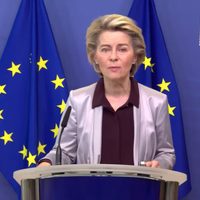 Unión Europea comprará a Moderna 160 millones de dosis de su vacuna