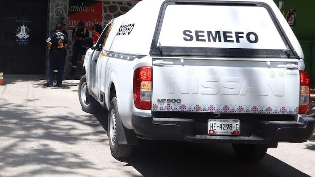 Destituyen a dos agentes mexicanos por demora en entrega de un cuerpo que llevaba meses en la morgue
