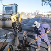 Continúa la obra de pavimento en Valentina Sur: prevén finalizar otras 35 cuadras en un plazo de 45 días