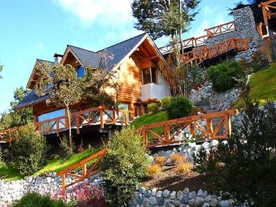 Clausuraron un complejo de cabañas e intimaron a su dueño a restituir parte del predio