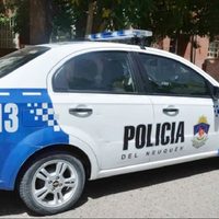 Dos sujetos robaron un automóvil en Neuquén y fueron atrapados por la policía
