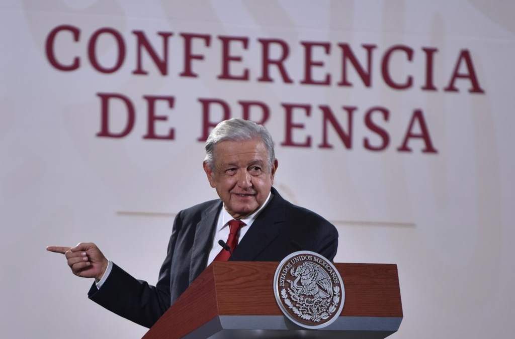 López Obrador. "Despacio porque tenemos prisa”