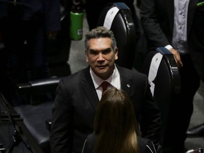 Revés a Alito: comisión del INE rechaza proyecto que avalaba reelección