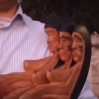 Católicos ultraconservadores roban y arrojan al Tíber estatuas indígenas (Video)