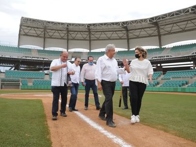 Se investigará incendio cercano a plataforma de Pemex en Campeche: AMLO