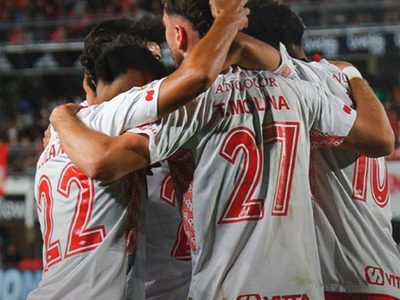 Argentinos venció a Estudiantes y se aseguró su lugar en la Libertadores 2026