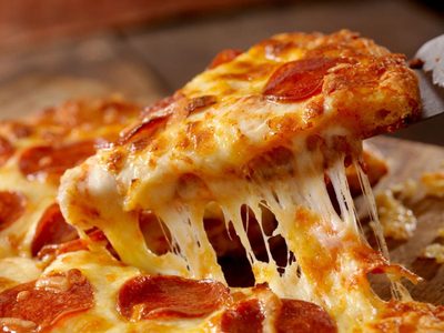 Pizza de chipá: una mezcla explosiva de sabor para comer algo rico y bien crujiente