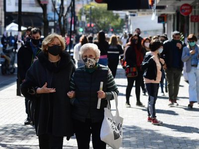 La OMS informó sobre un nuevo récord de contagios de coronavirus