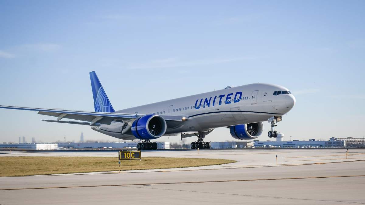 Al menos seis aerolíneas comerciales ayudarán en el traslado de pasajeros