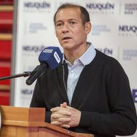 “Cuidamos a los neuquinos y neuquinas”: Omar Gutiérrez celebró la campaña de vacunación