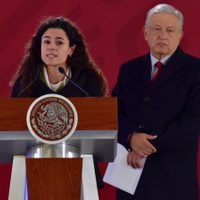 El gobierno contratará dos mil conductores de pipas para distribución de combustible
