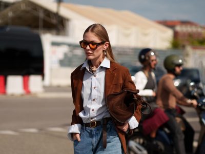 Ni jean, ni de cuero: los pantalones que vas a querer usar en la oficina y también para salir con amigas