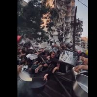 Trump insta a Hamás a rendirse: "Es la forma más rápida de acabar con la crisis humanitaria en Gaza"
