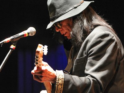 Muere el cantautor Sixto Rodriguez del documental "Searching for Sugarman"