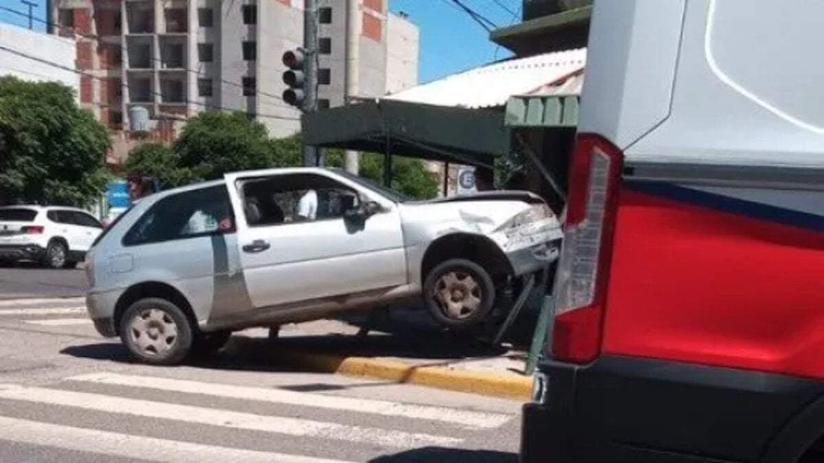 El vehiculo que protagonizó el siniestro vial. Fuente (Maucokii).
