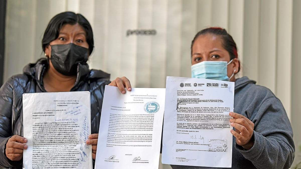 Hermelinda y María Teresa buscan liberar a sus esposos