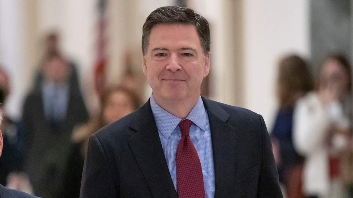 El exdirector del FBI, James Comey, acude a testificar bajo citación ante el Comité Judicial de la Cámara de Representantes en el Capitolio, Washington