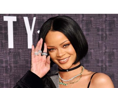 ¿Sos fans de Rihanna? No te pierdas el video de las mil caras de la celebridad