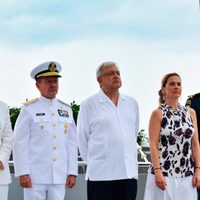 López Obrador conmemora el Día de la Marina en Veracruz