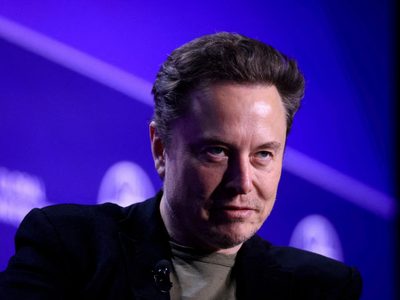 Europa contra Musk: redada en oficinas francesas de X e investigación en Gran Bretaña contra Grok