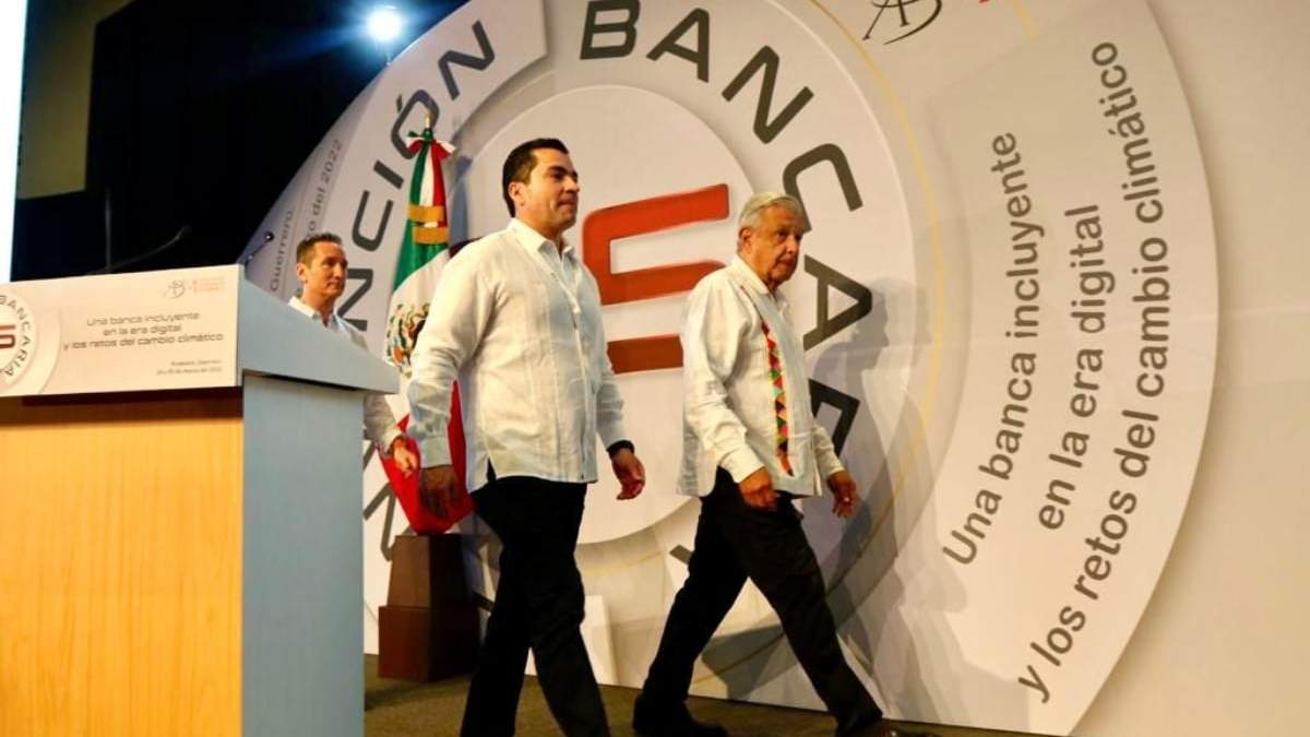 El presidente Andrés Manuel López Obrador en la 85 Convención Bancaria