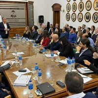 Sin moros en la costa el Gobierno neuquino hacia los desafíos 2025