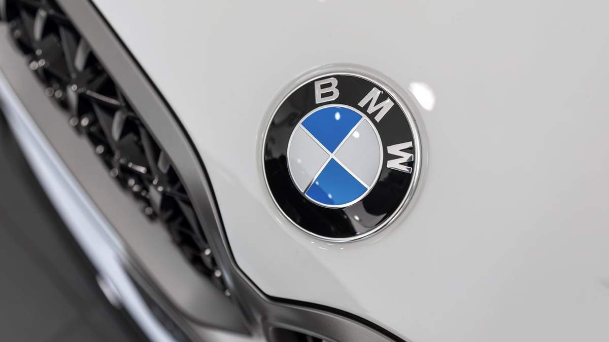BMW. Llamado a revisión