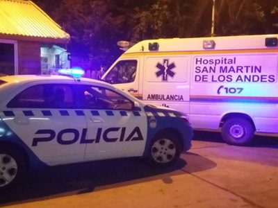 Atacaron a golpes y con un arma blanca a un hombre acusado de abuso en San Martín de los Andes