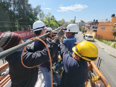 Tras 16 horas, continúan cerradas las estaciones Los Reyes y La Paz de la Línea A del Metro