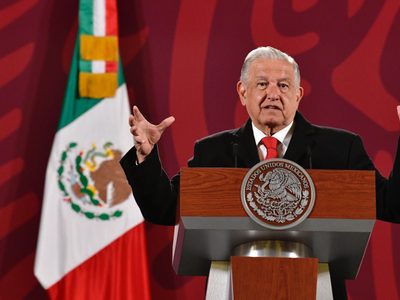 AMLO pide que se aplique la ley en caso de Ricardo Anaya para acabar con el "influyentismo"