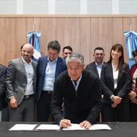 Regularización dominial: familias de Neuquén podrán acceder a escrituras